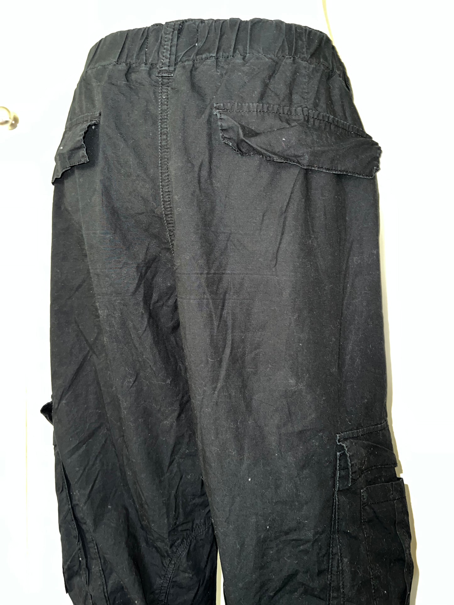 Black Low-rise Cargo Pants